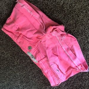 Hot pink hollister shorts 😍